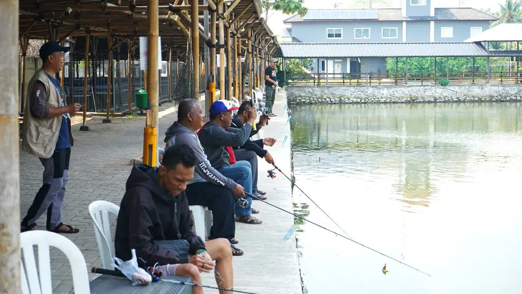 Inilah 4 Saung Resto Pemancingan Patin Tangerang